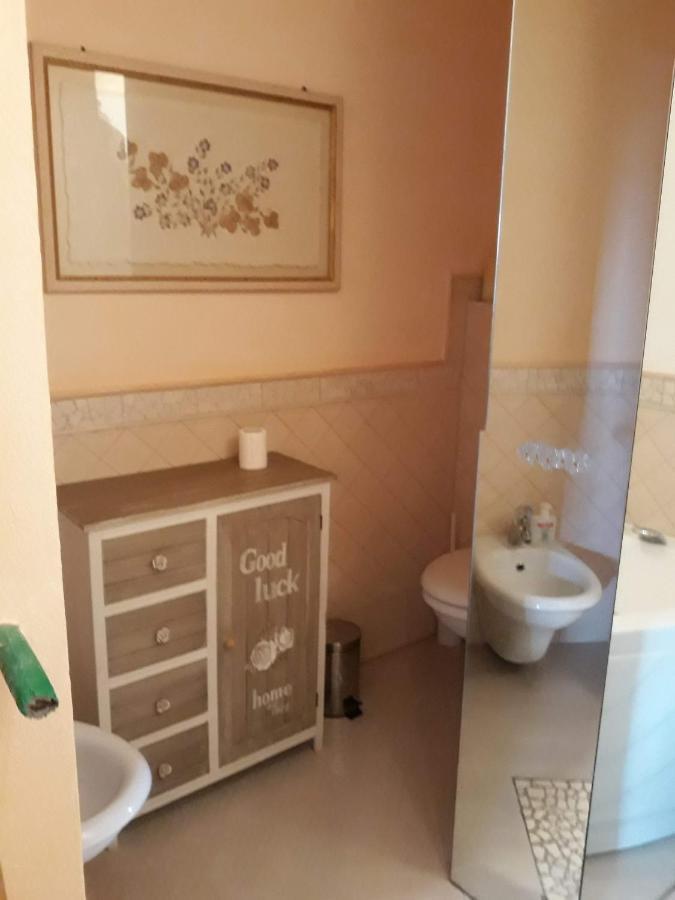 Casa In Collina "La Farfalla" Riparbella Kültér fotó